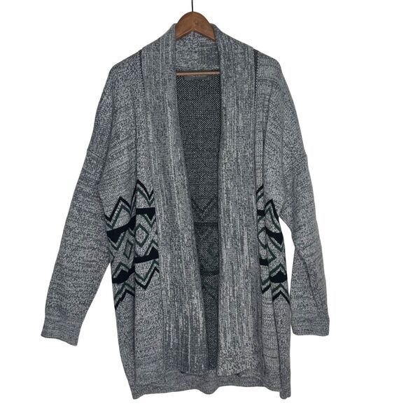 Sunday in Brooklyn Anthrolopologie Cardigan‎ Womens Medium Gray Aztec Print - Picture 1 of 8